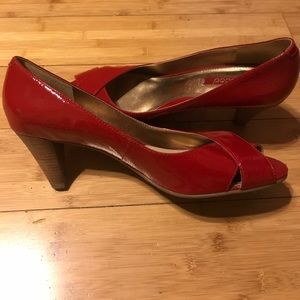 Ecco Red Patent leather Peep Toe heels